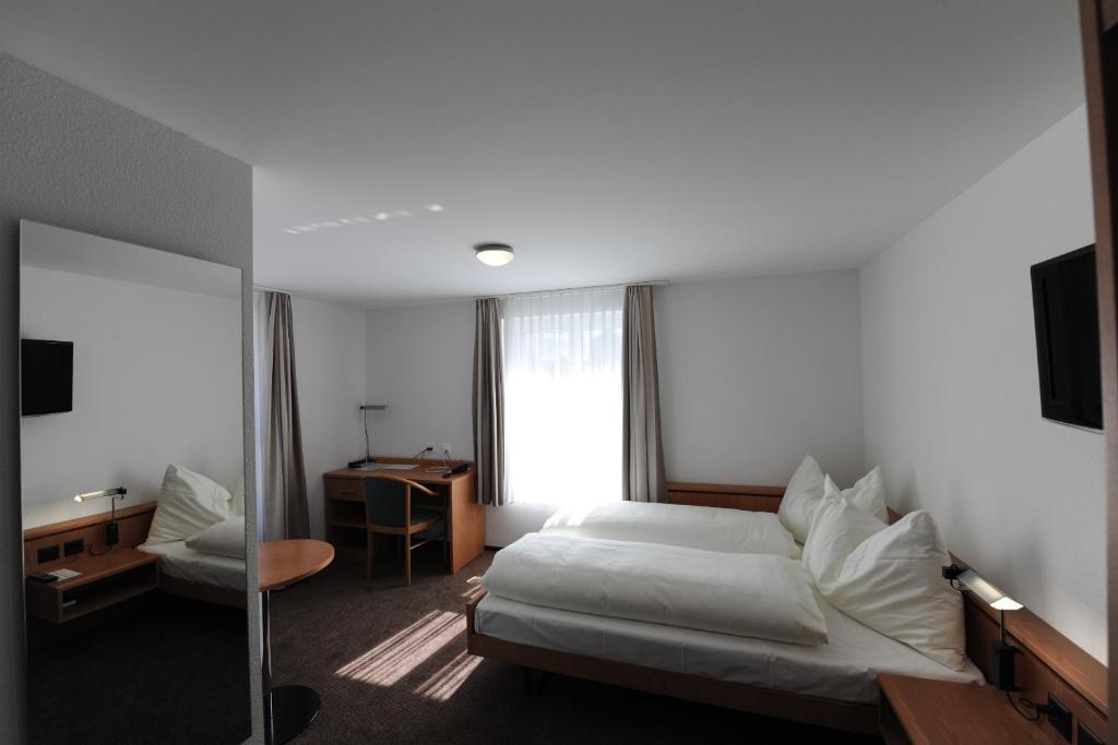 Hotel Freihof Swiss Lodge Unterägeri Værelse billede